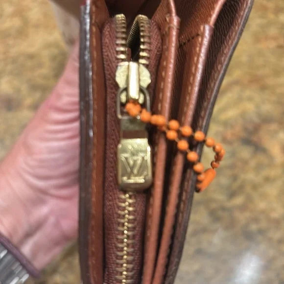 Louis Vuitton monogram Tresor wallet - Picture 13 of 13